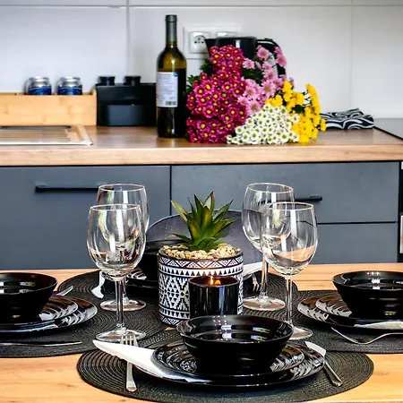 Przy Dworcu Apartmán *