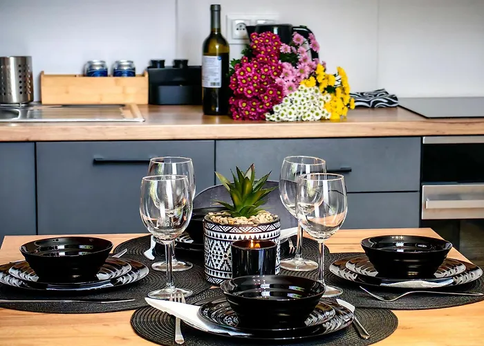 Przy Dworcu Apartment *